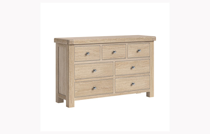Kensington Whitewash Oak Collection - Kensington Whitewash Oak 3 Over 4 Chest