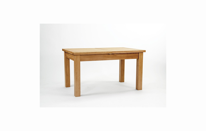 Dining Tables - Toulouse Oak 140-200cm Single Butterfly Leaf Extending Dining Table