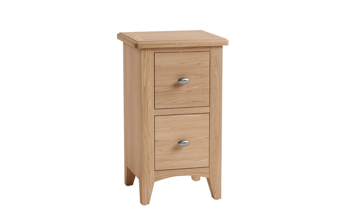 Columbus Oak Furniture Range - Columbus Oak Small 2 Drawer Bedside 