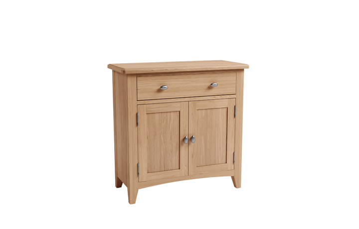 Columbus Oak Furniture Range - Columbus Oak Small Sideboard