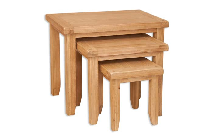 Windsor Natural Oak - Windsor Natural Oak Nest Of Tables