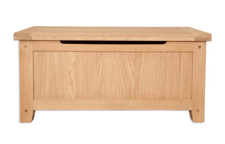 Oak Blanket Boxes - Windsor Natural Oak Blanket Box