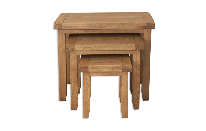 Oak Nests - Windsor Rustic Oak Nest Of Tables