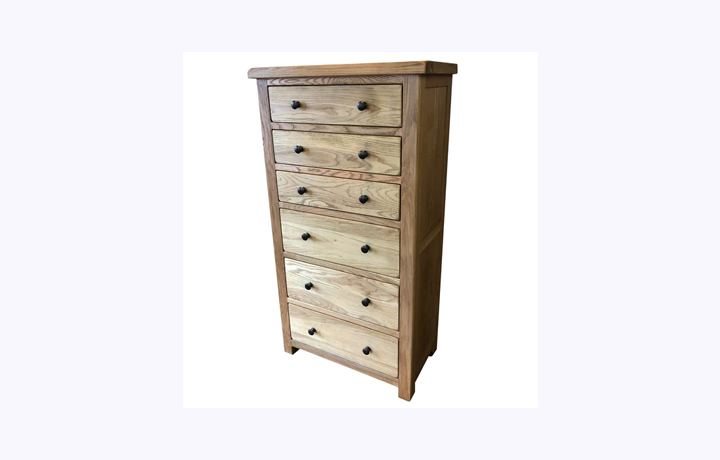 Suffolk Solid Oak Furniture Range - Suffolk Solid Oak 6 Drawer Jumbo Wellington Chest Of Drawers