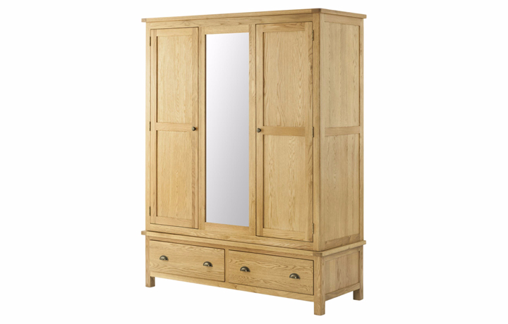 Oak 3 Door Wardrobes - Pembroke Oak Triple Wardrobe