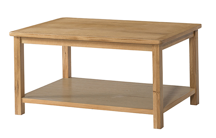 Thornby Oak Collection - Thornby Oak Coffee Table With Shelf