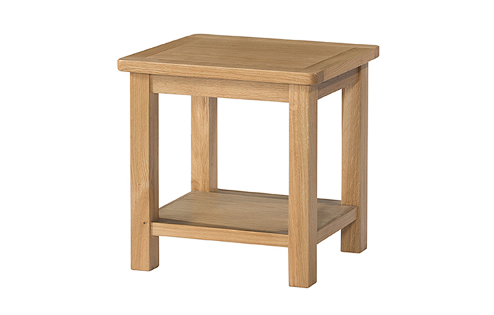 Thornby Oak Collection - Thornby Oak Lamp Table With Shelf