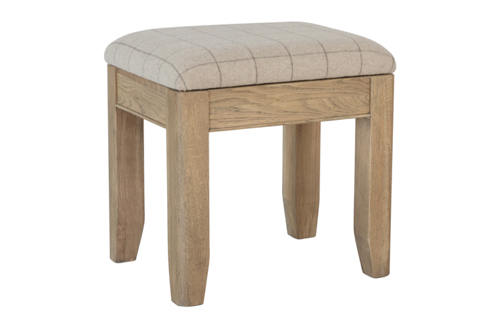 Ambassador Oak Collection - Ambassador Oak Dressing Stool With Storage