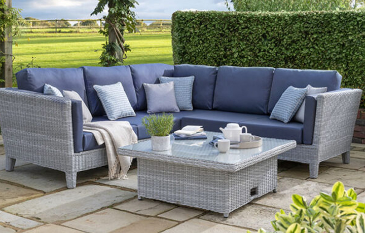 Daro - Byron Outdoor Collection - Byron Corner Set