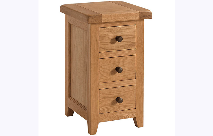 Oak 3 Drawer Bedside Cabinets - Newborne Oak Compact 3 Drawer Bedside